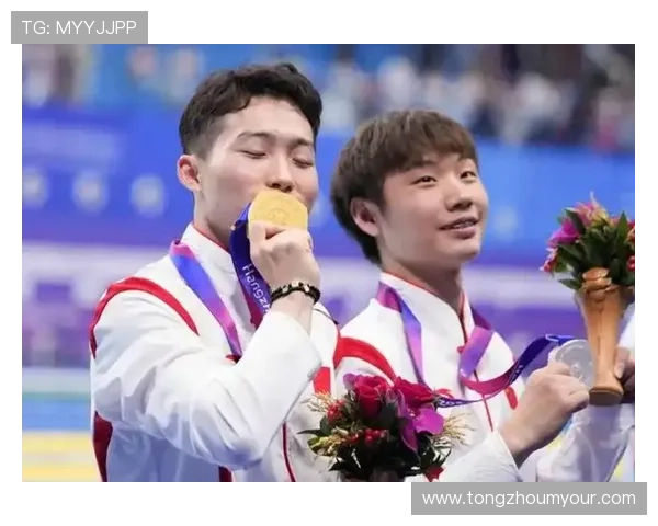 全运会跳水男子团体赛激烈展开 各队力争金牌巅峰对决 全运会跳水男子团体赛激烈展开 各队力争金牌巅峰对决